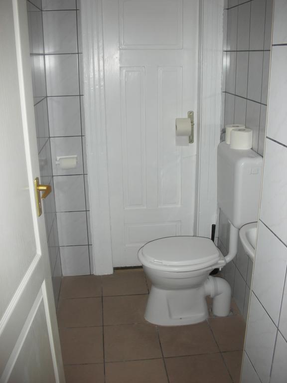 2Night Hostel Budapeşte Dış mekan fotoğraf