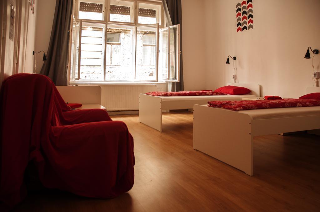 2Night Hostel Budapeşte Dış mekan fotoğraf