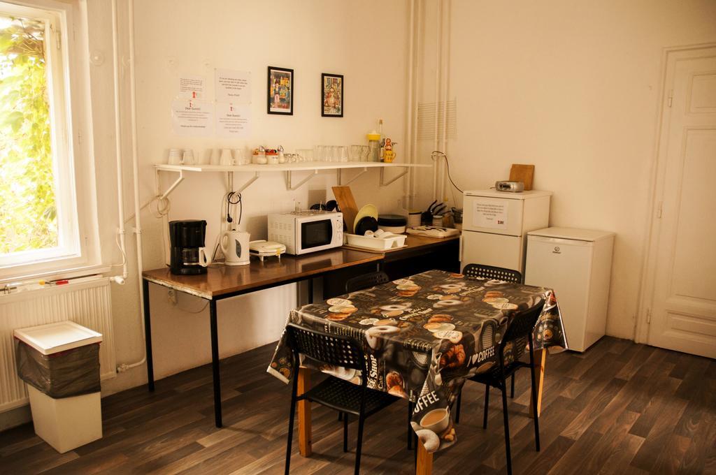 2Night Hostel Budapeşte Dış mekan fotoğraf