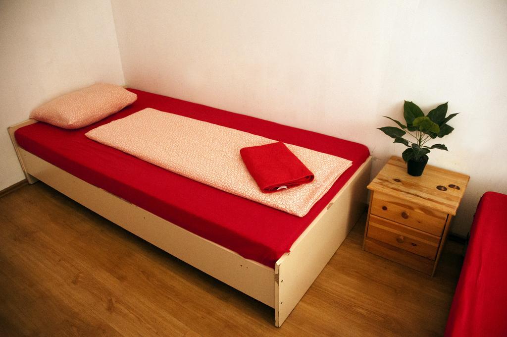 2Night Hostel Budapeşte Dış mekan fotoğraf