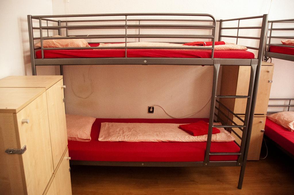 2Night Hostel Budapeşte Dış mekan fotoğraf