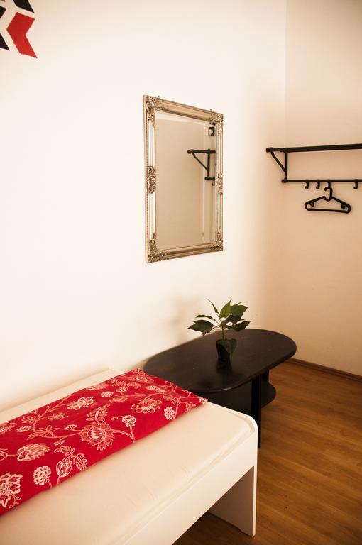 2Night Hostel Budapeşte Dış mekan fotoğraf