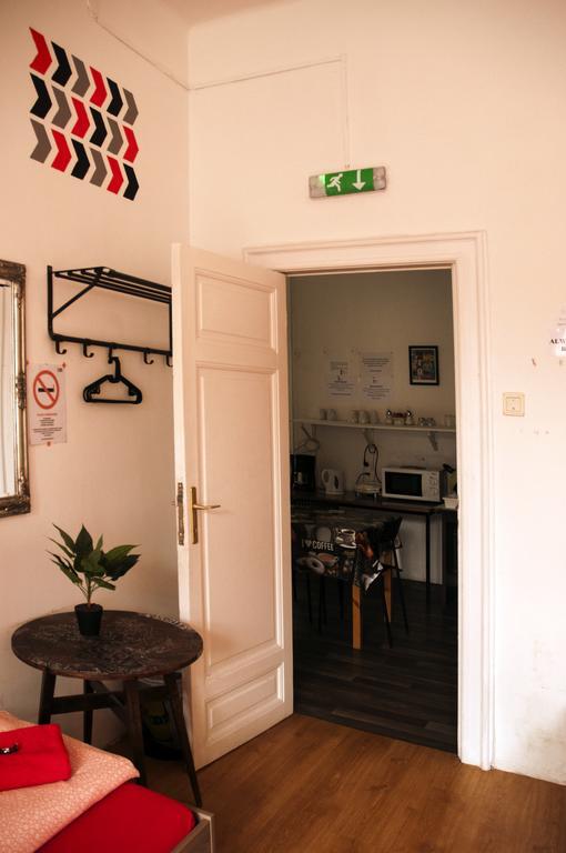 2Night Hostel Budapeşte Dış mekan fotoğraf