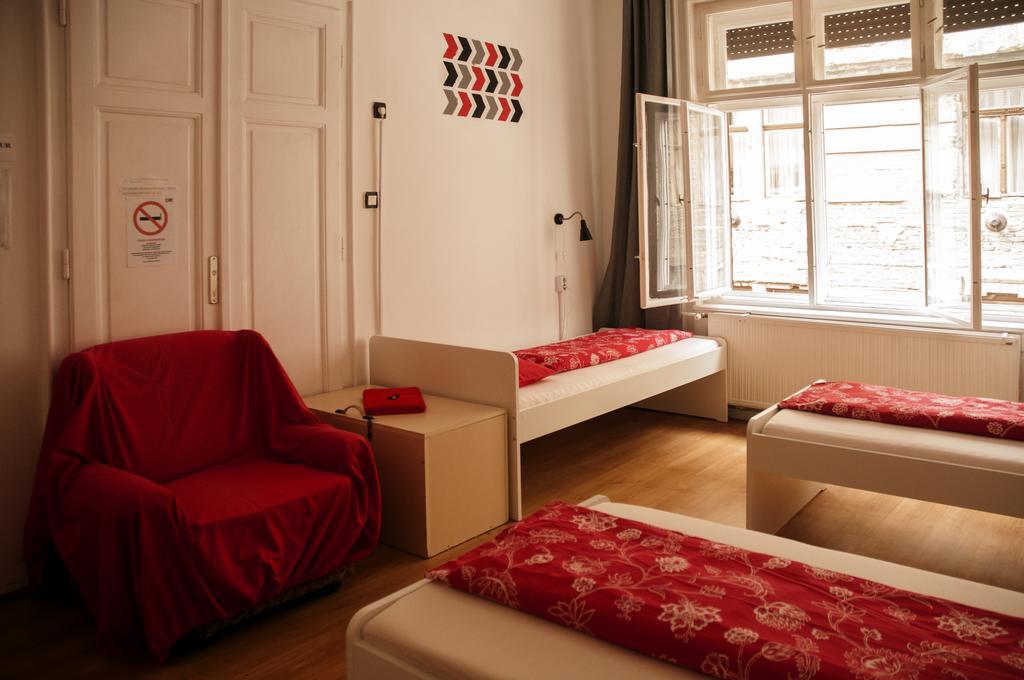 2Night Hostel Budapeşte Dış mekan fotoğraf
