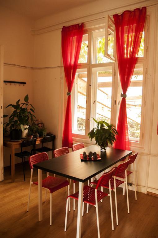 2Night Hostel Budapeşte Dış mekan fotoğraf